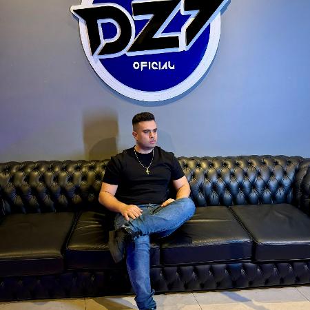 Raul Nunes, idealizador da Escola de Música e Funk, surgida no Baile da DZ7, em Parisópolis Raul Nunes, idealizador da Escola de Música e Funk, surgida no Baile da DZ7, em Parisópolis